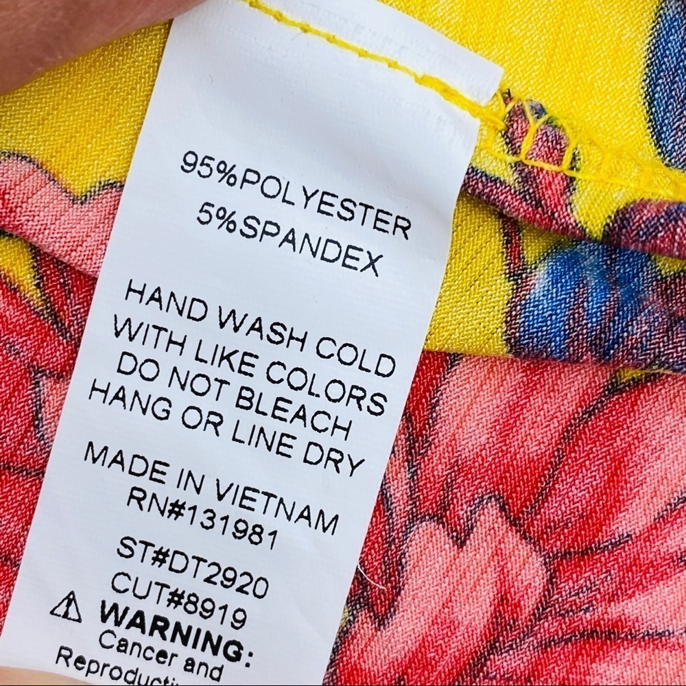 NAÏF Floral Faux Wrap Boho Chic Yellow Top Sz M - Picture 11 of 15